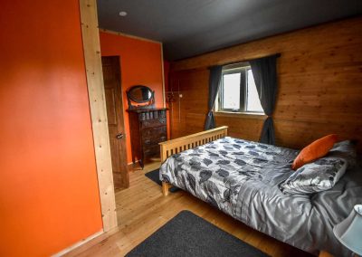 cabin bedroom